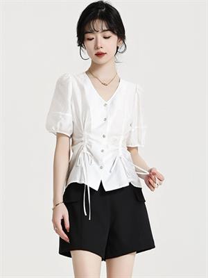 雁腾逸女装夏季新品