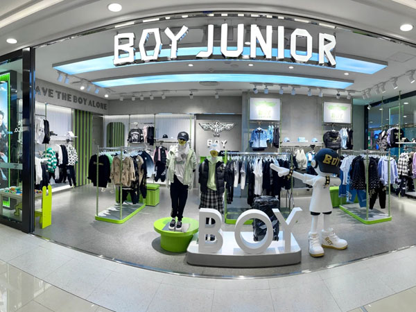 BOY JUNIOR童装店面