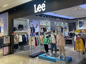 Lee童装实体店铺图